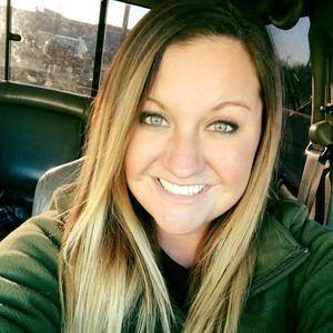 Meet your Posher, Laura